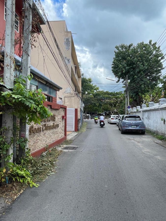 Baan Chinnakarn Τσιάνγκ Μάι Εξωτερικό φωτογραφία
